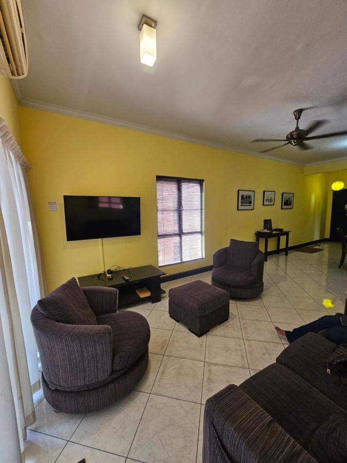 Marina-A38 Kk Centre Homestay Кота Кинабалу Екстериор снимка