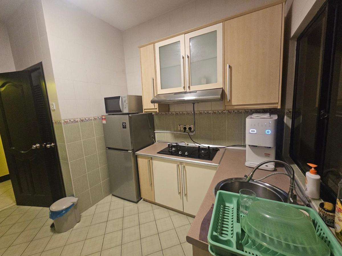 Marina-A38 Kk Centre Homestay Кота Кинабалу Екстериор снимка